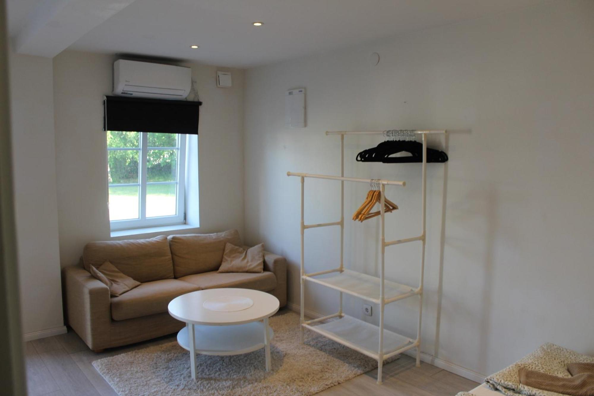 Cozy City Stay Steps From The Beach & Transit Abbekås 외부 사진