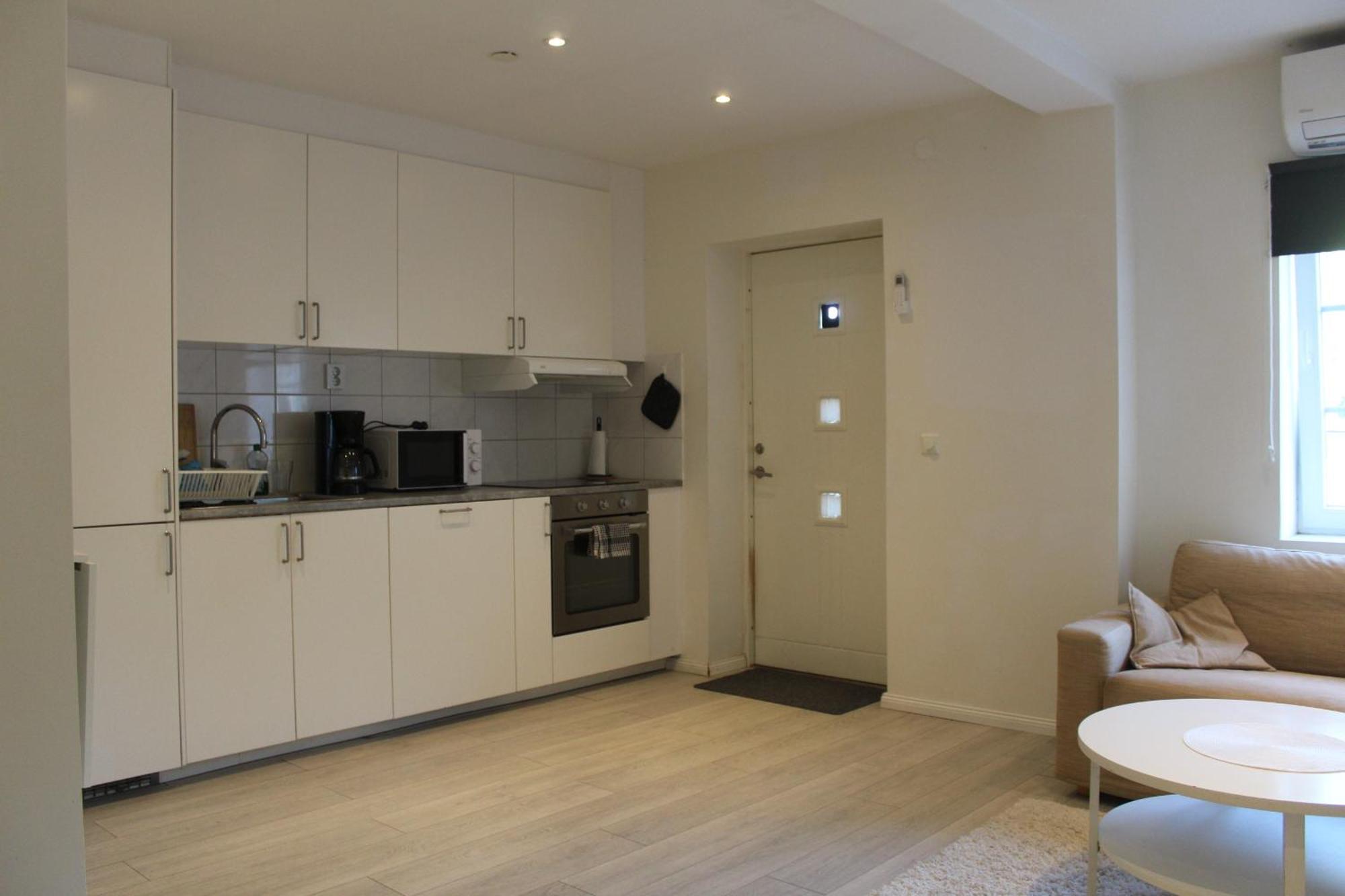 Cozy City Stay Steps From The Beach & Transit Abbekås 외부 사진